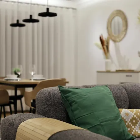 Apartment Chic Et Confortable *