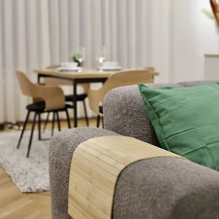 Chic Et Confortable * لييج